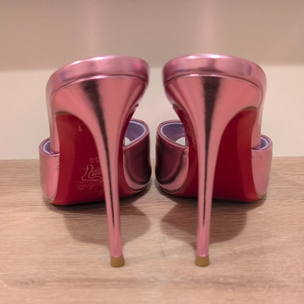 Elegant Dolly Pink Metallic Dolly High Heels - Picture 4 of 4